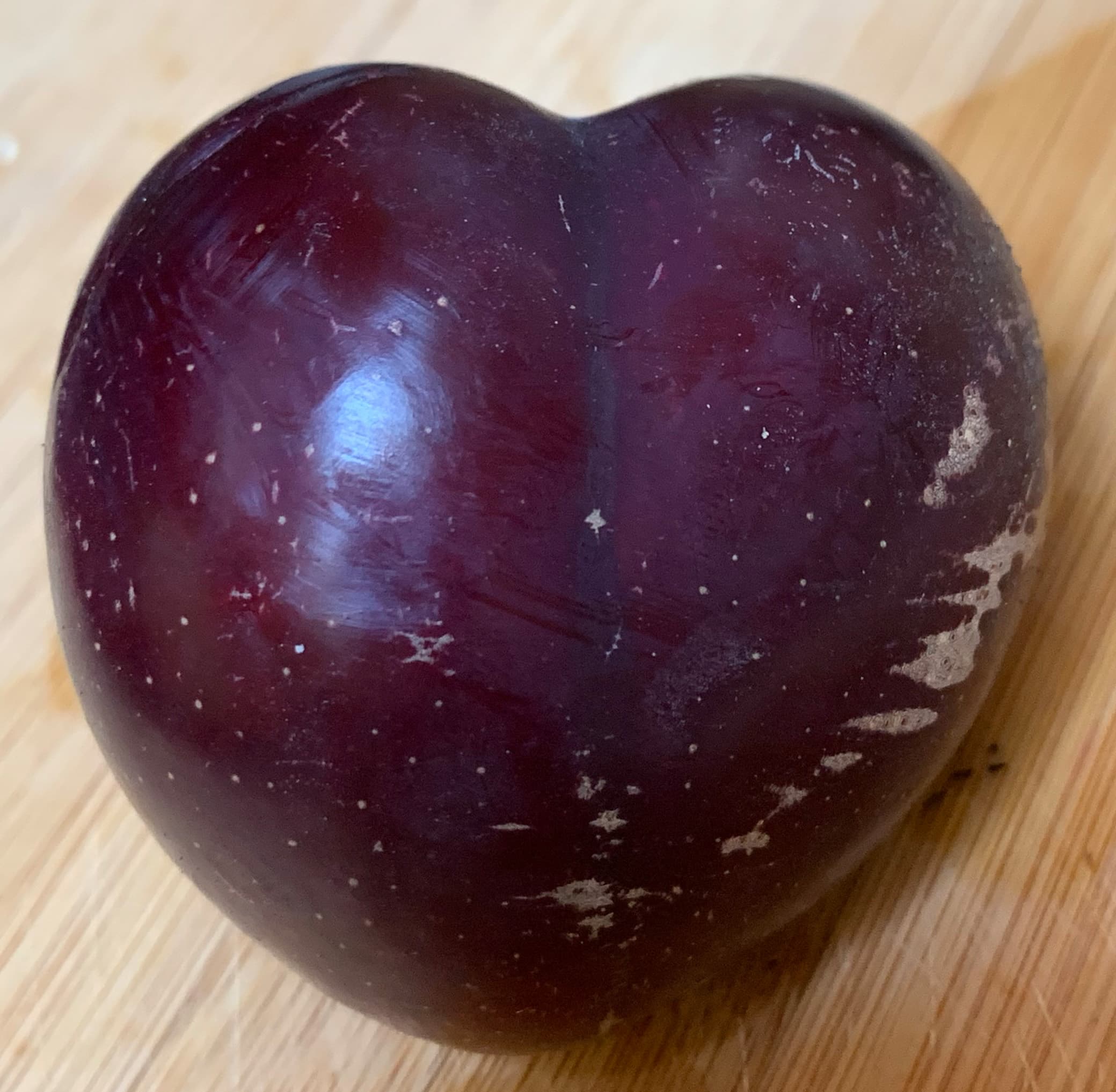 Cover Image for Pluot love
